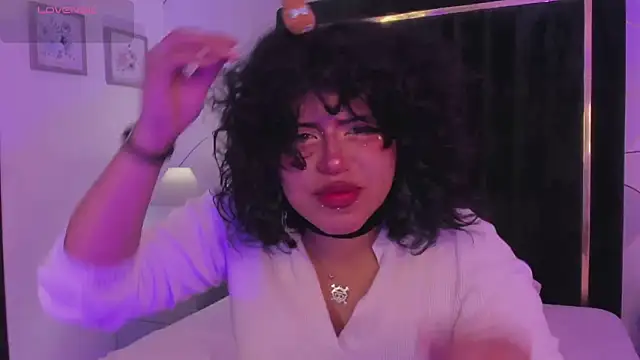 VinkSmokee online show from April 2026 07:07:01 PM