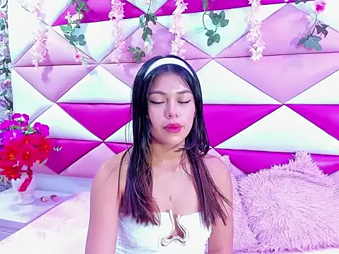 Snapshot of alana_deivis chatting on February 2026 02:43:01 AM alana deivis online show from February 2026 02:43:01 AM