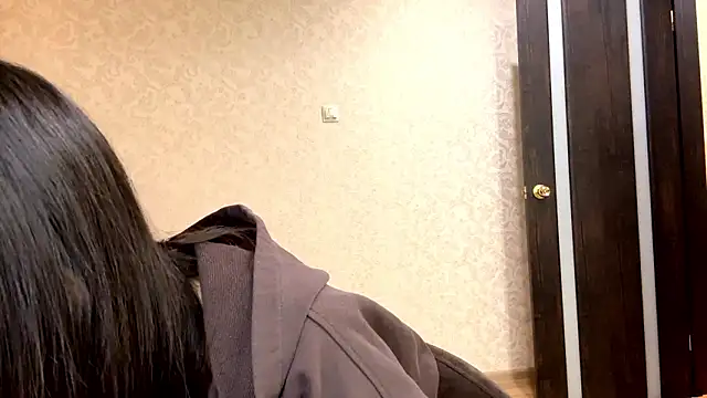 Kosandra k online show from March 2026 06:26:01 PM