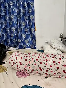 Cute-aryaa online show from April 2026 04:37:01 PM