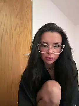 Snapshot of Amberbanxx chatting on February 2026 10:28:01 PM Amberbanxx online show from February 2026 10:28:01 PM