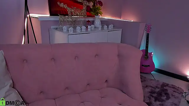 leylamirage online show from February 2026 12:26:01 PM