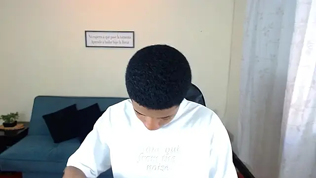 liiam3 online show from February 2026 09:04:01 PM