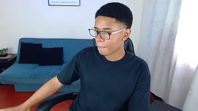 liiam3 online show from February 2026 08:41:02 PM