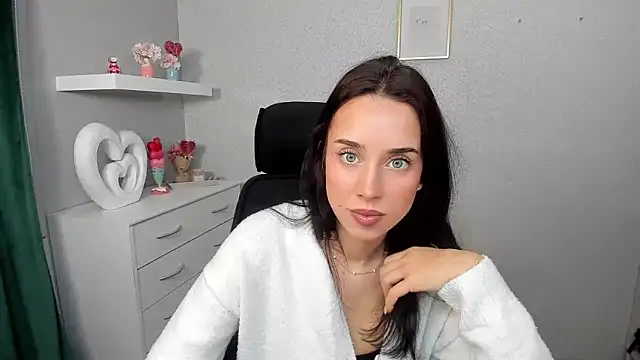 AdeleSolo online show from March 2026 06:29:01 AM