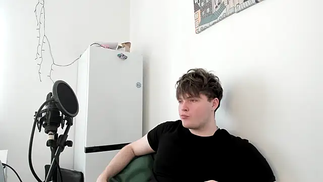  hetero online show from February 2026 12:14:01 PM