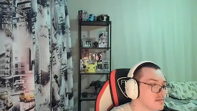 Snapshot of zataeidhagen chatting on February 2026 06:04:02 PM zataeidhagen online show from February 2026 06:04:02 PM