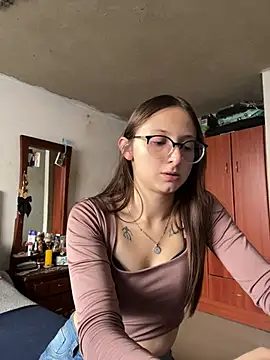 Snapshot of Aria__Rousse03 chatting on March 2026 01:50:02 PM Aria Rousse03 online show from March 2026 01:50:02 PM