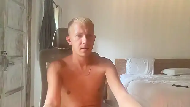 Snapshot of Anton_blond chatting on February 2026 05:36:02 AM Anton blond online show from February 2026 05:36:02 AM