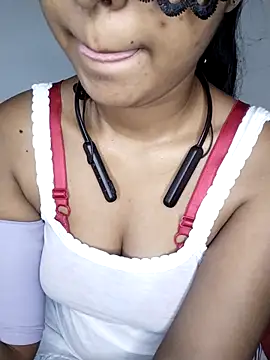 ASHANYA JAYASOORIYA online show from March 2026 06:10:01 AM