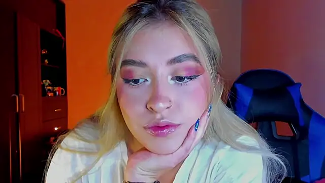 saradiazxxx online show from March 2026 05:52:01 AM