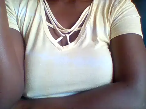 Snapshot of zee66658 chatting on June 2026 10:52:02 AM zee66658 online show from June 2026 10:52:02 AM