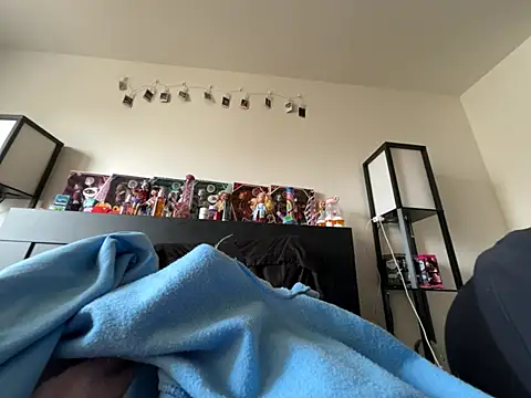 Snapshot of pinkhairfun16 chatting on February 2026 09:15:02 PM pinkhairfun16 online show from February 2026 09:15:02 PM