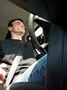 thom7246 online show from March 2026 10:53:03 AM