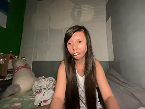 lady moon09 online show from April 2026 08:03:01 PM