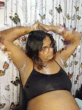 indianstrawberrylips4u online show from June 2026 05:45:02 PM