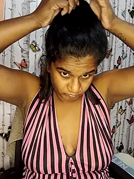 indianstrawberrylips4u online show from June 2026 05:48:02 PM