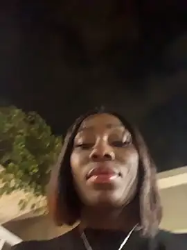 Snapshot of ZarahFerreira chatting on May 2026 01:21:01 AM ZarahFerreira online show from May 2026 01:21:01 AM