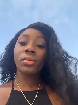 Snapshot of ZarahFerreira chatting on May 2026 11:24:02 PM ZarahFerreira online show from May 2026 11:24:02 PM