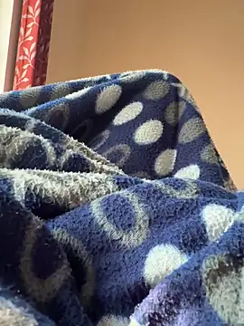 Snapshot of youngboywithcurvymilf chatting on February 2026 03:51:02 AM youngboywithcurvymilf online show from February 2026 03:51:02 AM