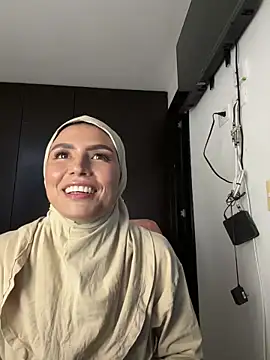 Darsha Khemu online show from April 2026 08:23:01 PM