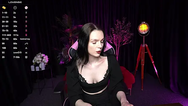 Wild Alice me online show from March 2026 04:12:02 PM