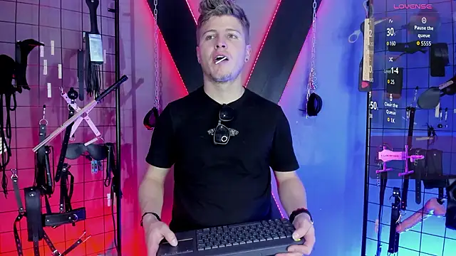 MrJustin Brianna BDSM online show from February 2026 07:26:02 PM