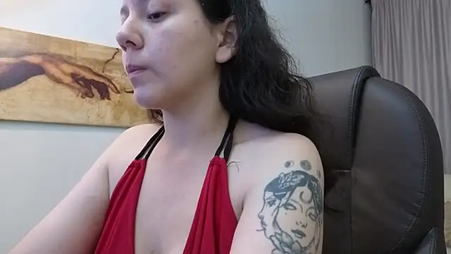 Snapshot of Chloe_Noire chatting on February 2026 11:10:01 AM Chloe Noire online show from February 2026 11:10:01 AM