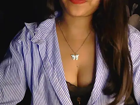 sassy slut 69 online show from May 2026 06:27:02 PM