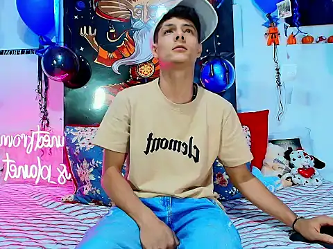 Snapshot of Eliassalvatore_ chatting on March 2026 12:38:02 AM Eliassalvatore online show from March 2026 12:38:02 AM