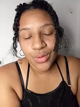 Snapshot of gigiblue89 chatting on May 2026 06:55:02 AM gigiblue89 online show from May 2026 06:55:02 AM