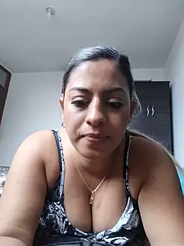 Marcela2408 online show from May 2026 02:56:02 PM