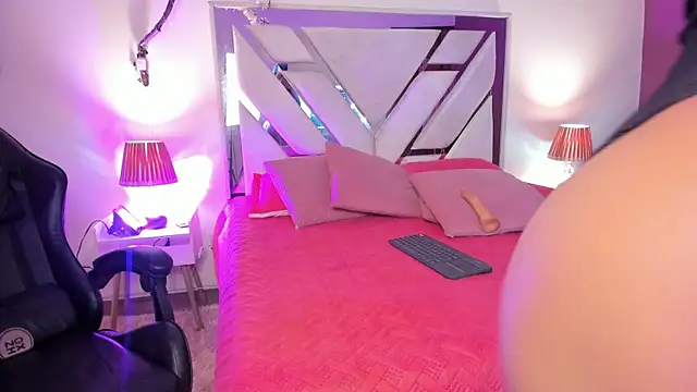 Esmeralda carrascal online show from March 2026 03:23:02 AM