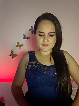 yissela92 online show from March 2026 06:09:02 PM