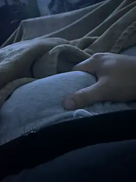 charles23xavier25 online show from February 2026 06:36:02 AM