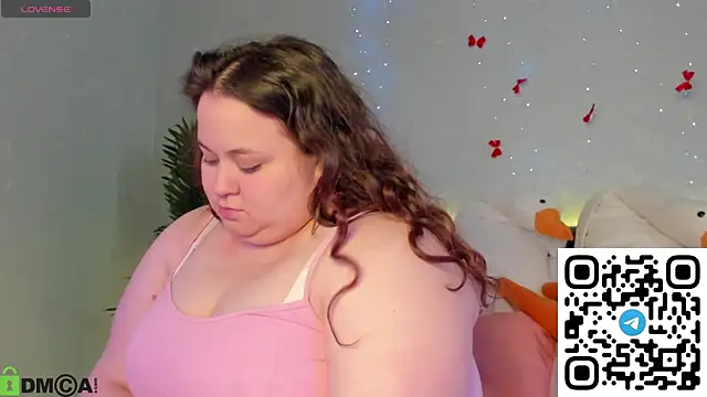 MoonlitAdele online show from March 2026 09:25:01 AM