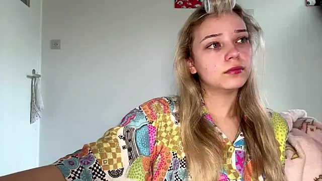 SourMidday online show from April 2026 07:02:01 AM