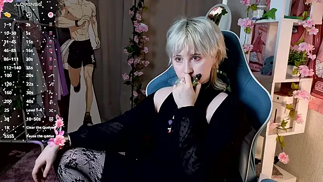 May leaf online show from February 2026 03:14:02 AM