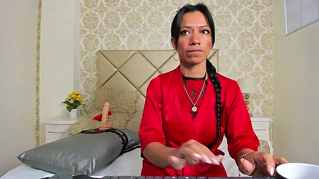 FernandaAvilax online show from June 2026 11:08:02 AM