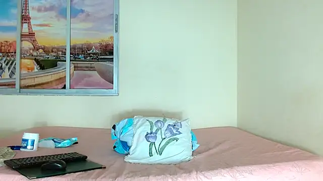 afroditaahot20 online show from March 2026 01:40:02 AM