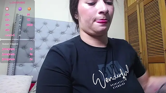 Snapshot of skarlett__36 chatting on May 2026 02:47:02 PM skarlett 36 online show from May 2026 02:47:02 PM