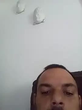 Snapshot of morenitoymorena chatting on May 2026 08:20:01 AM morenitoymorena online show from May 2026 08:20:01 AM