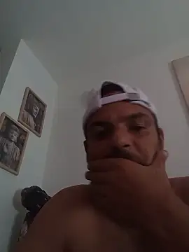 Snapshot of morenitoymorena chatting on May 2026 02:57:02 PM morenitoymorena online show from May 2026 02:57:02 PM