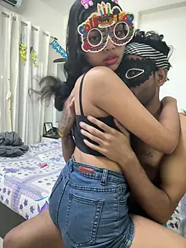 Snapshot of sizzler_hotz chatting on February 2026 10:30:02 PM sizzler hotz online show from February 2026 10:30:02 PM