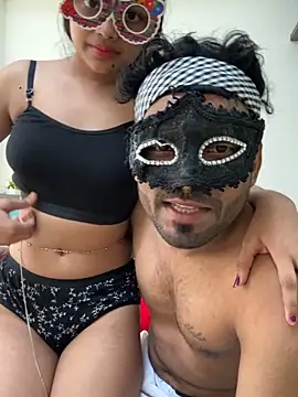 Snapshot of sizzler_hotz chatting on February 2026 10:36:02 AM sizzler hotz online show from February 2026 10:36:02 AM