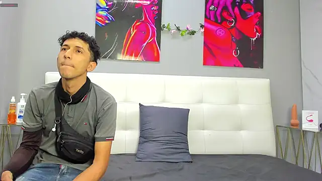 ahsly78Bryan online show from June 2026 07:46:01 PM