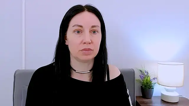 MiaFair online show from April 2026 03:20:02 PM