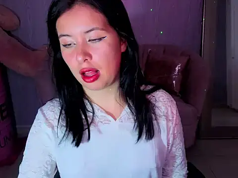 Kylia a online show from February 2026 07:57:02 PM