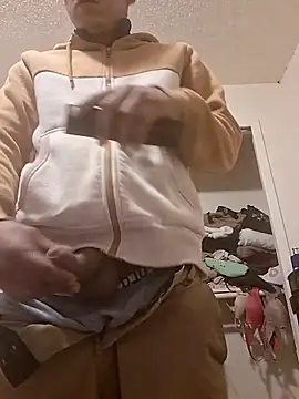 gueboloco2626 online show from March 2026 12:09:01 PM