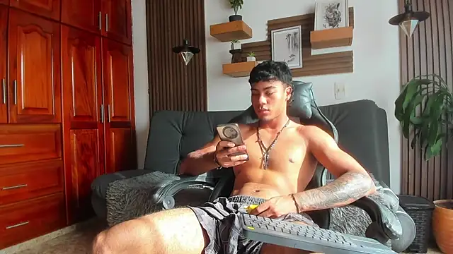 Jeremy wallker online show from March 2026 08:48:02 PM